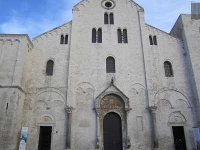 L�ultima tappa del nostro viaggio tocca la Basilica di San Nicola